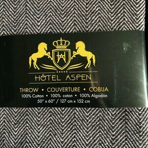 Hotel Aspen Throw 100% Cotton Blanket